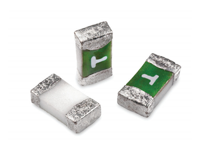 CC06H系列  伊頓貼片保險絲 CC06H2A-TR CC06H2.5A-TR CC06H1A-TR CC06H1.5A-TR CC06H8A-TR CC06H7A-TR CC06H6A-TR CC06H5A-TR CC06H4A-TR CC06H3A-TR CC06H3.5A-TR